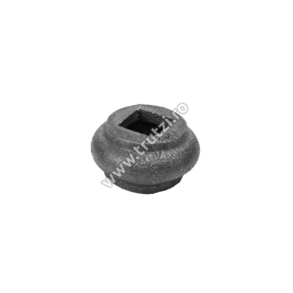 Imagine element de mijloc turnat gaura 12x12mm, h 22mm, l 40mm