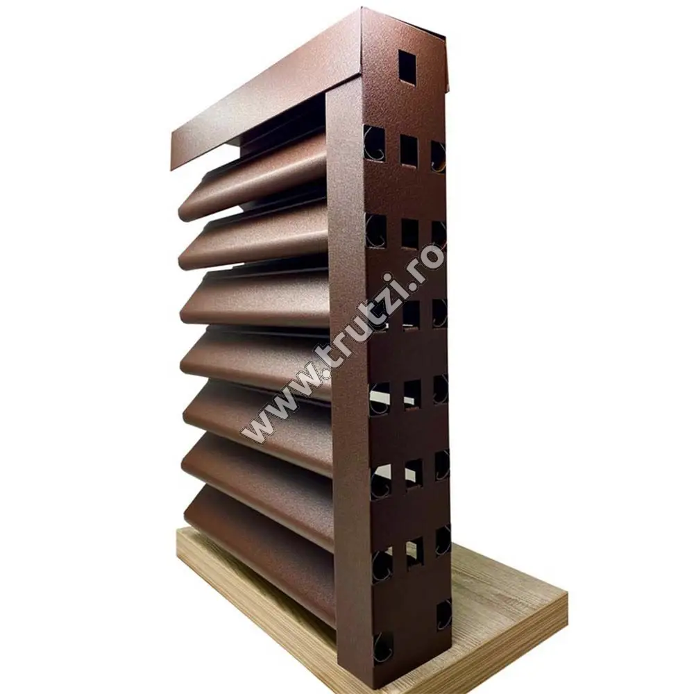 Imagine profil u vertical perforat cu clipse si gauri mat bgm, maro ral 8017