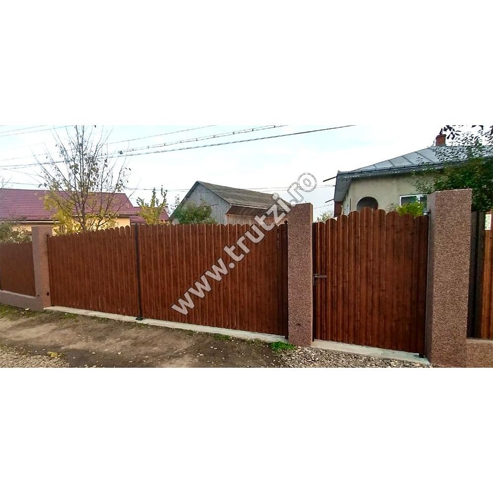 Șipcă metalică verticală gr.0.40 mm imitație lemn Nuc striat
