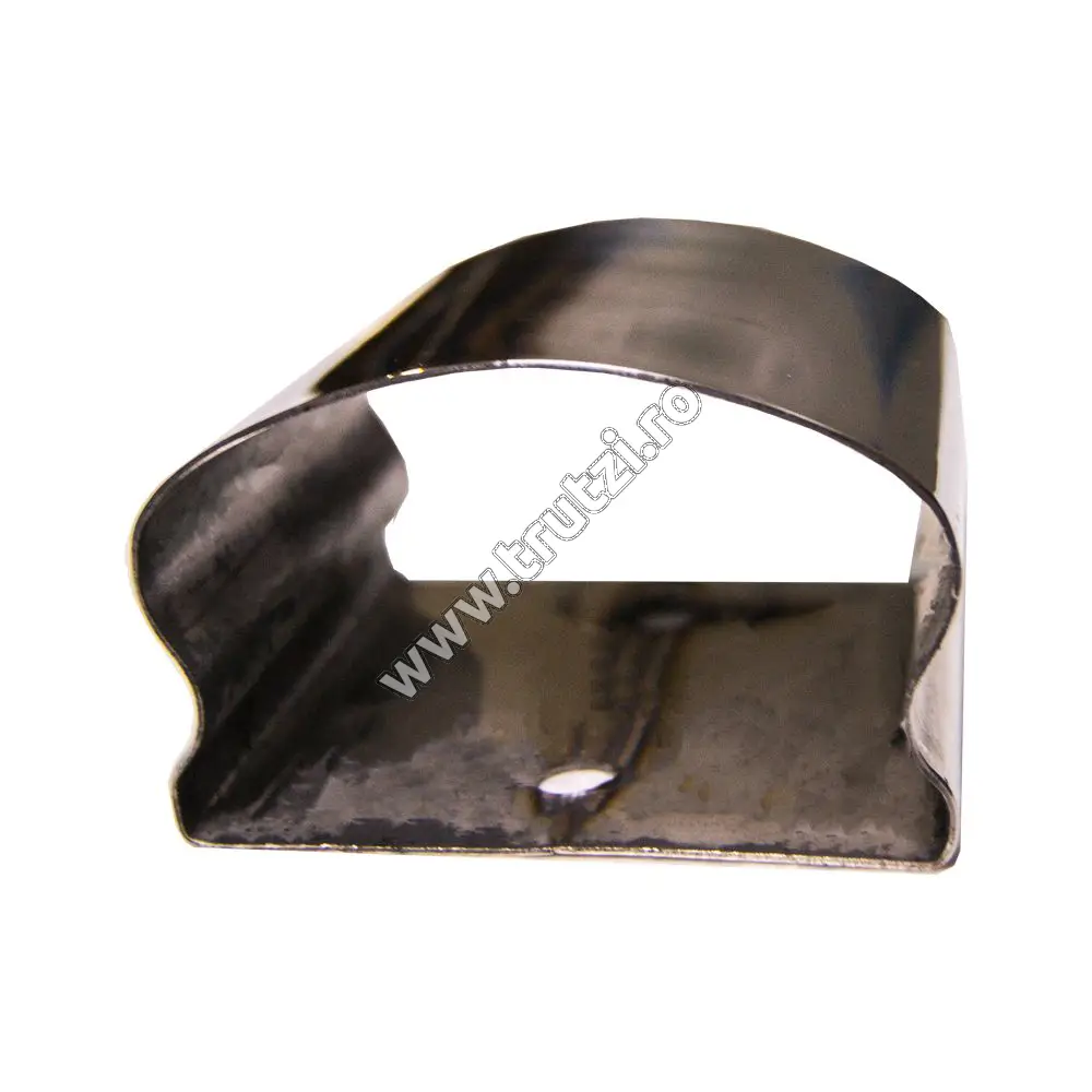 Imagine conector mana curenta pvc
